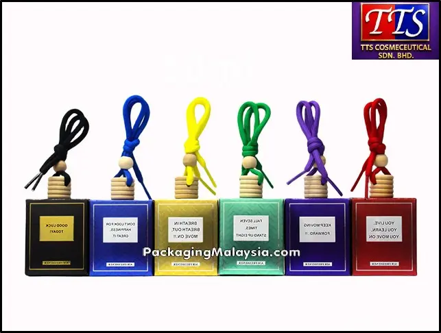 Kotak botol perfume kereta berwarna